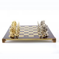 Šachy Řecko  figurky zlaté a stříbrné velké červená deska